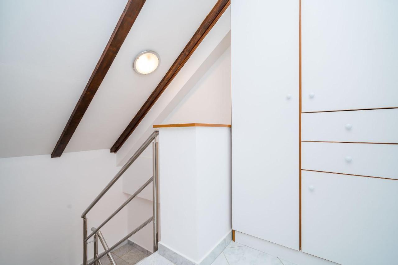 Deluxe Duplex House With Terrace Apartment Дубровник Екстериор снимка